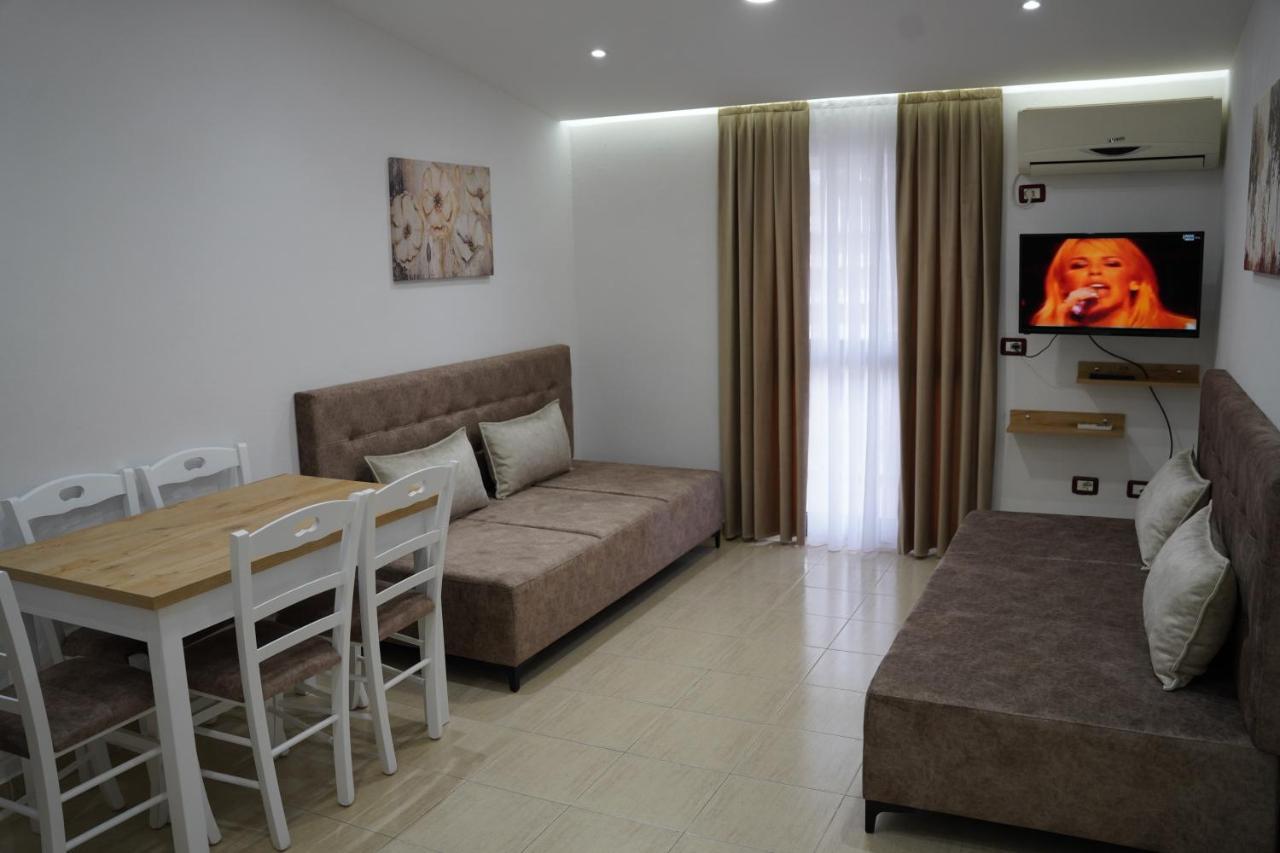 Apartments Costa Azzurra Velipoje Luaran gambar