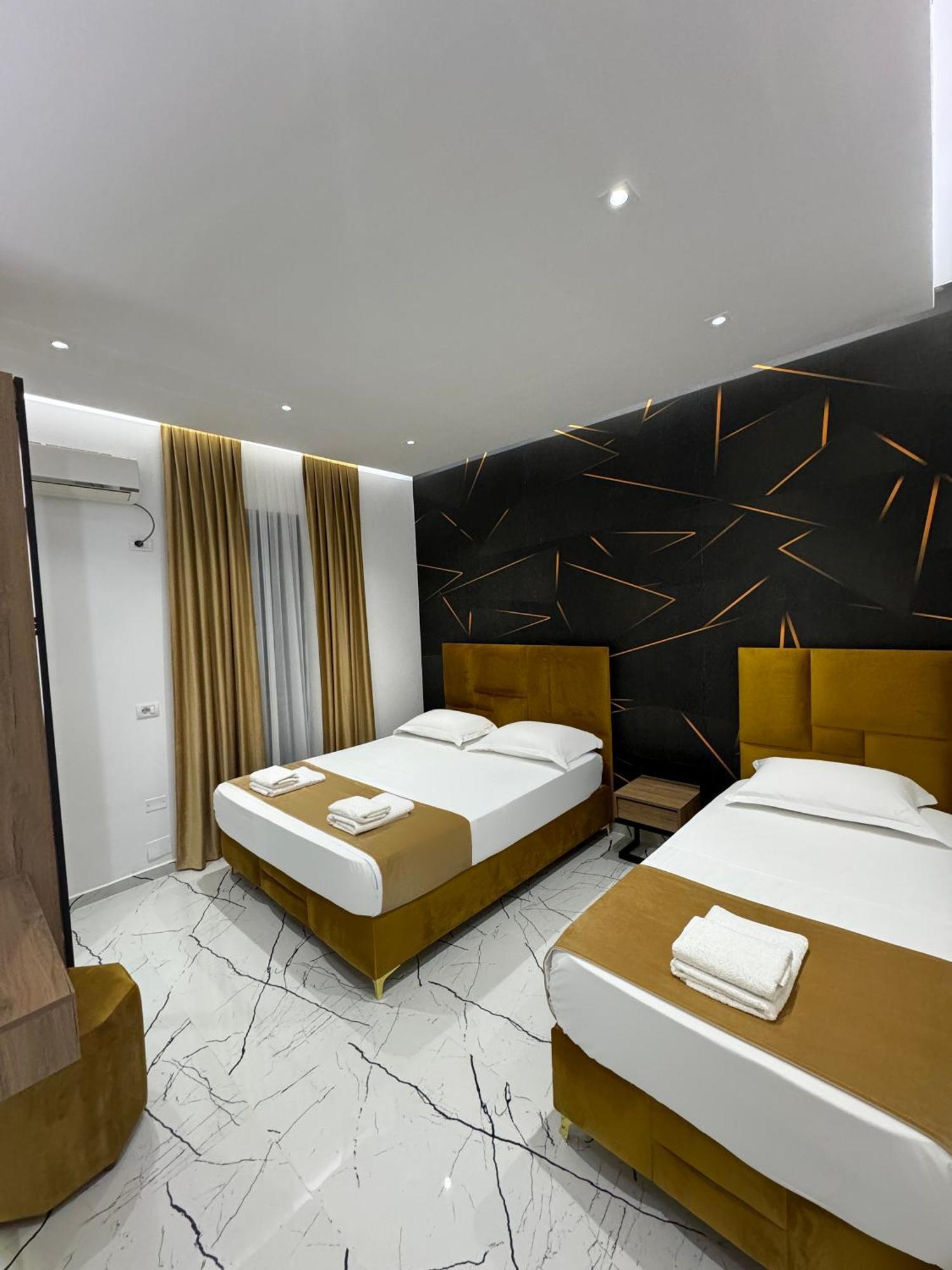 Apartments Costa Azzurra Velipoje Luaran gambar