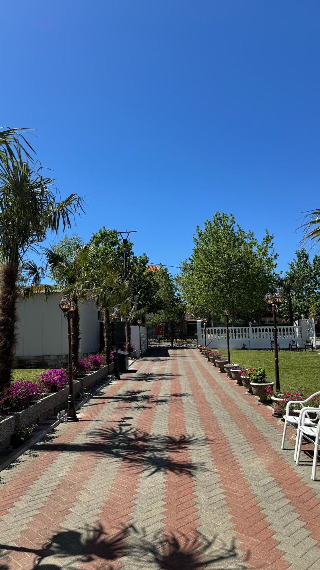 Apartments Costa Azzurra Velipoje Luaran gambar