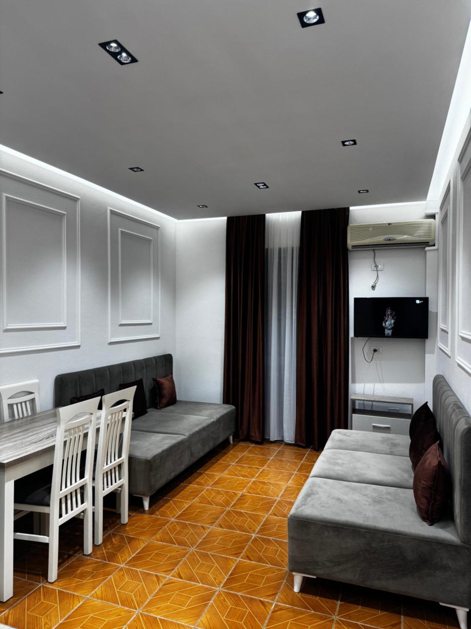 Apartments Costa Azzurra Velipoje Luaran gambar
