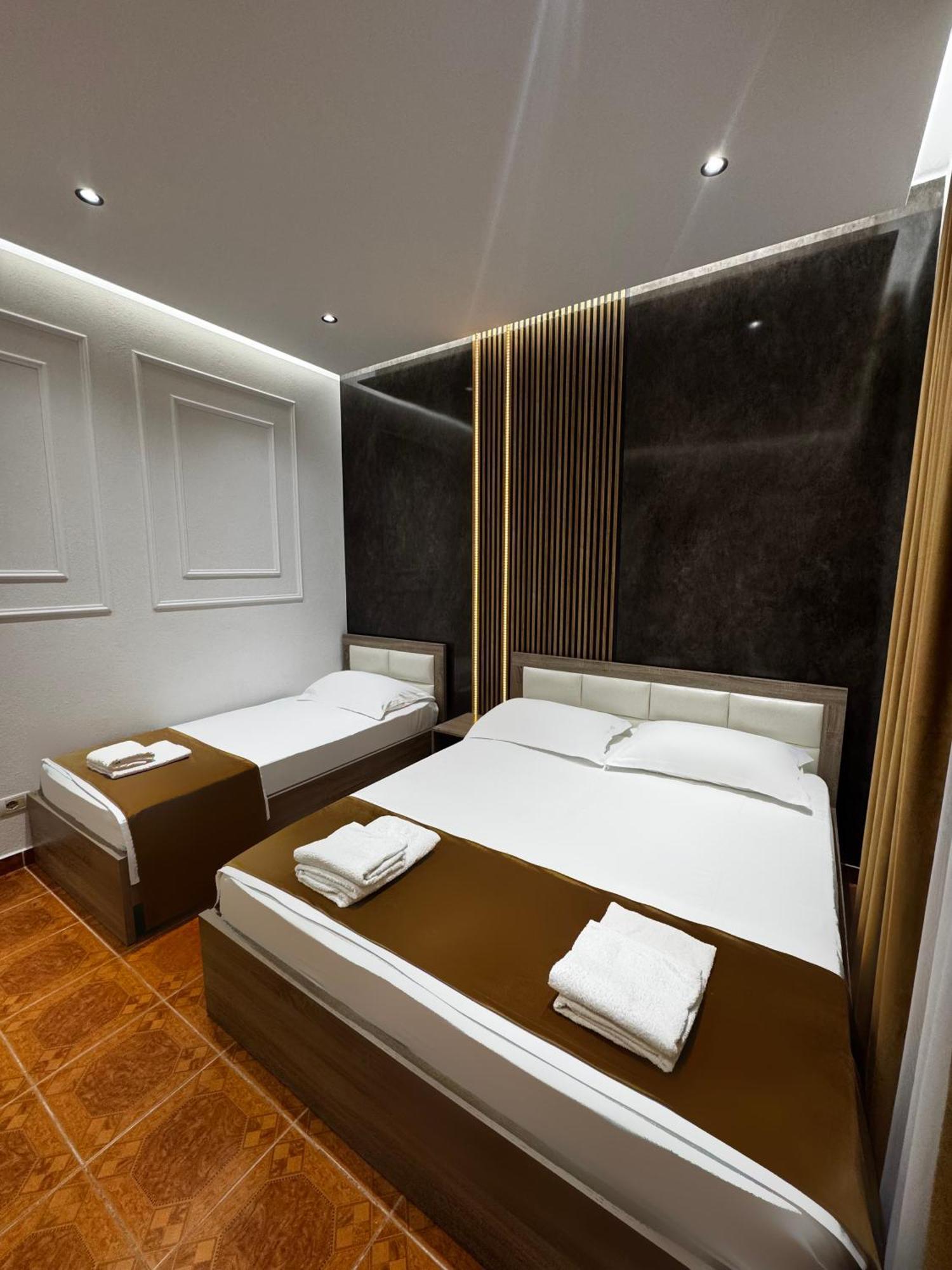 Apartments Costa Azzurra Velipoje Luaran gambar