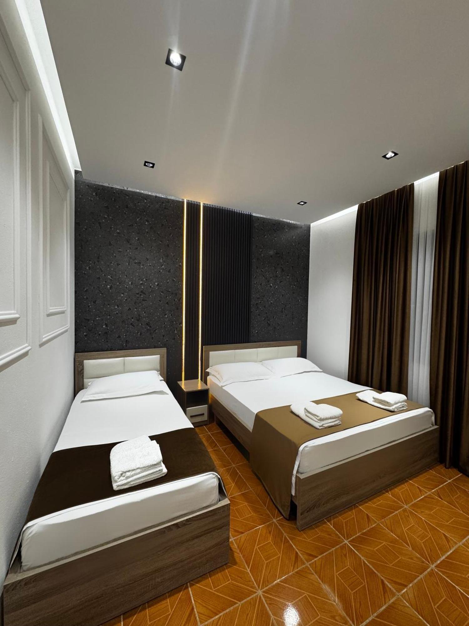 Apartments Costa Azzurra Velipoje Luaran gambar