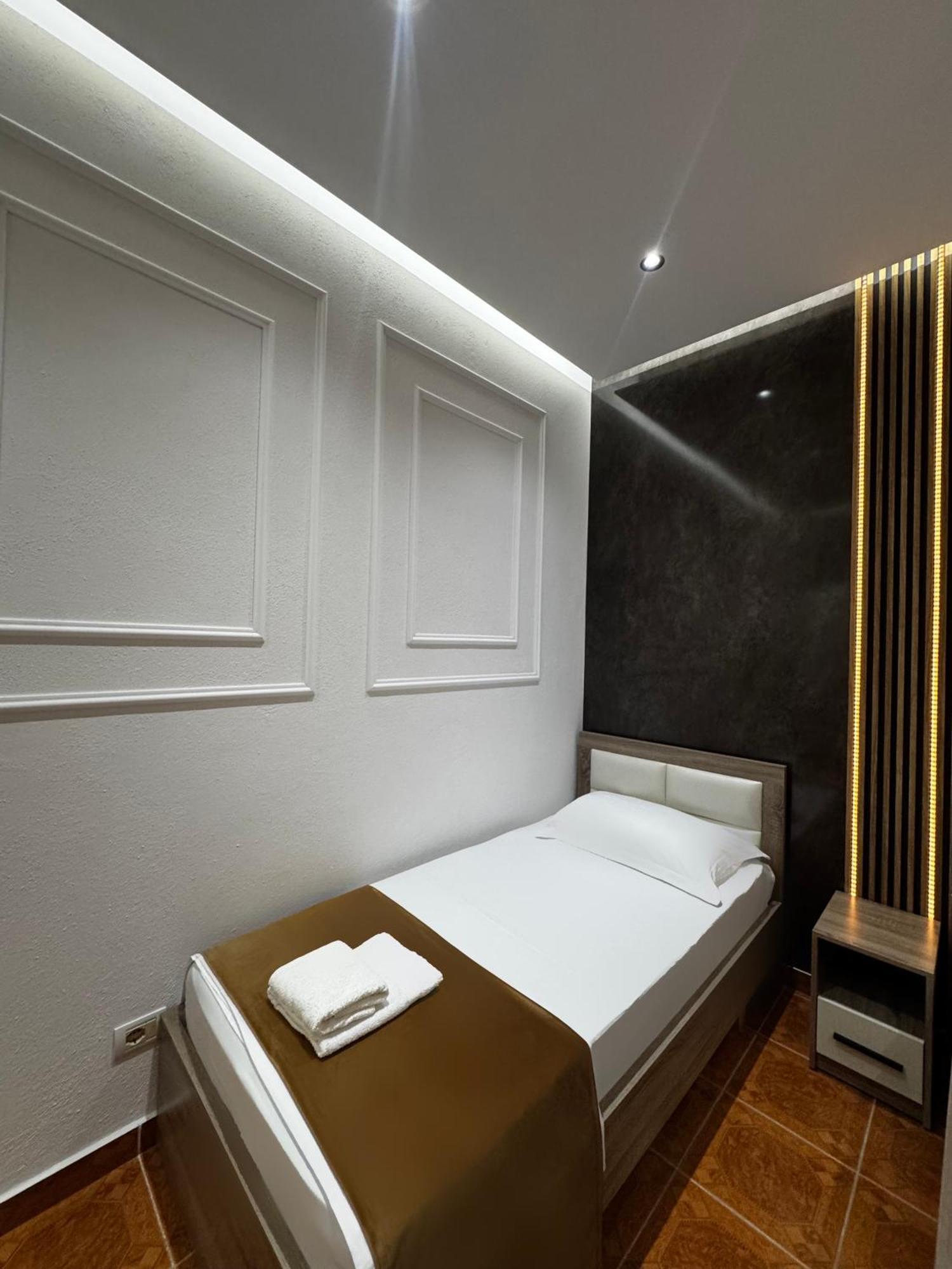 Apartments Costa Azzurra Velipoje Luaran gambar