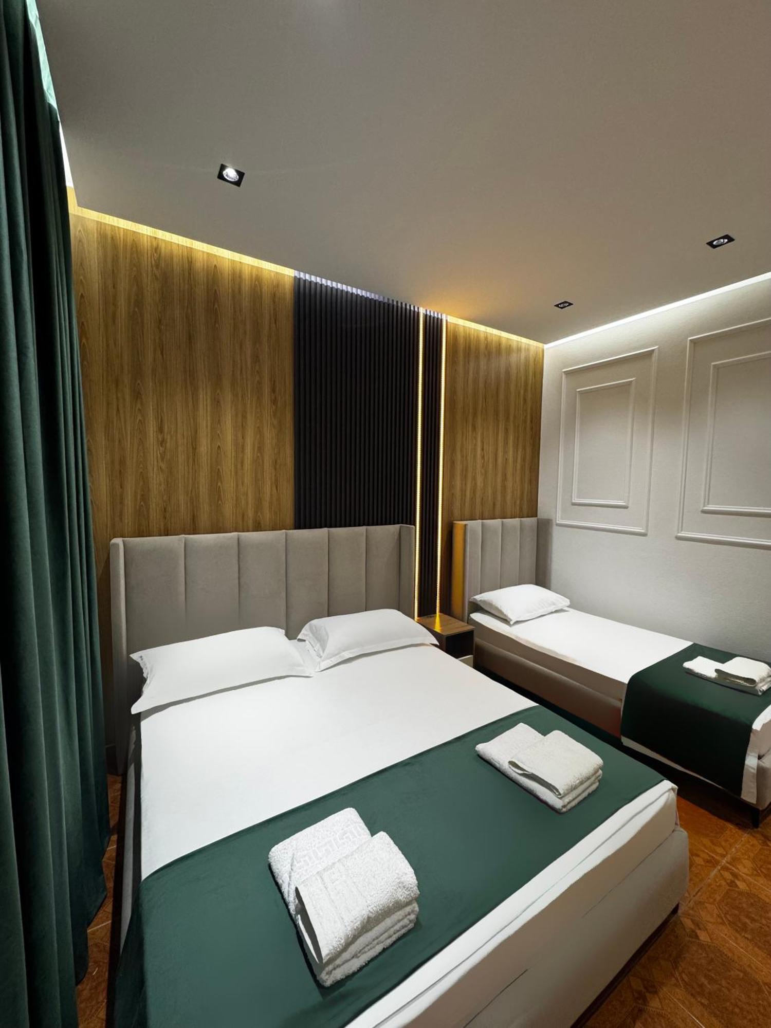 Apartments Costa Azzurra Velipoje Luaran gambar