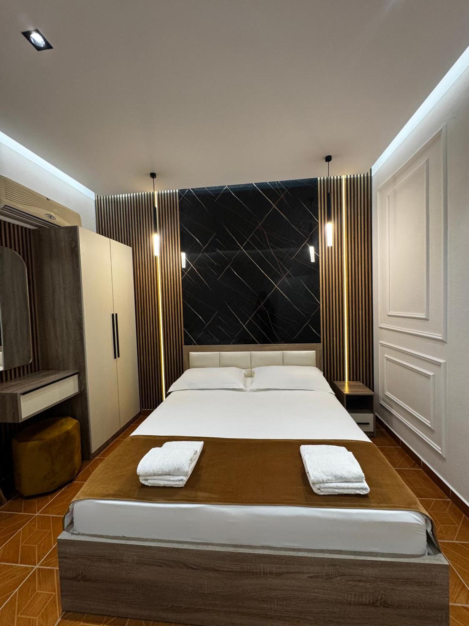 Apartments Costa Azzurra Velipoje Luaran gambar